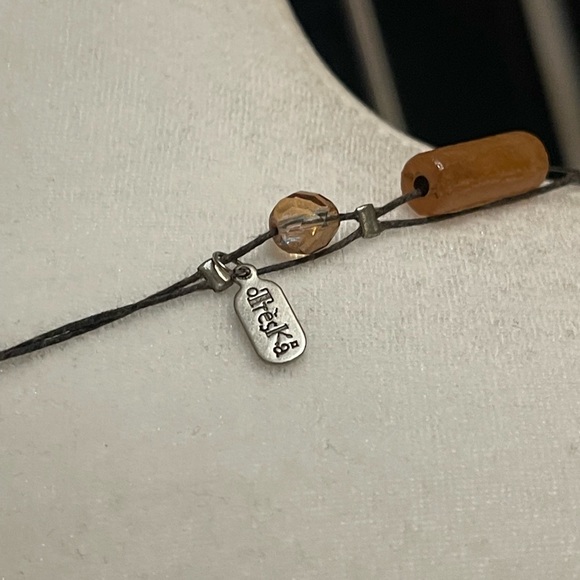 TRESKA Necklace - Picture 8 of 8